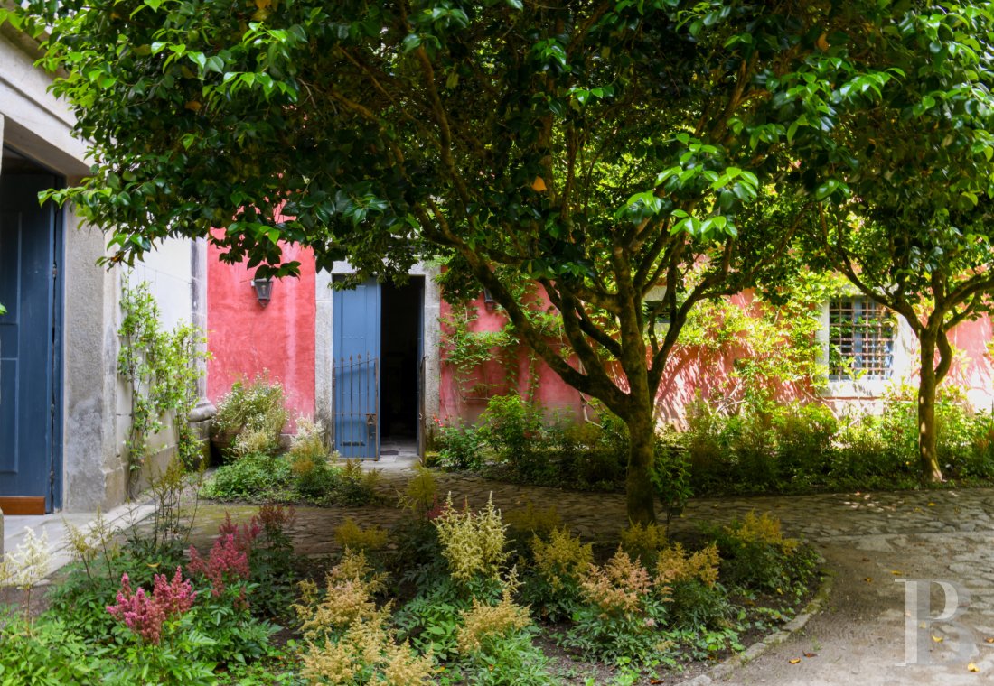 Au nord du Portugal, à Afife, un ancien couvent bénédictin dans un parc luxuriant - photo  n°4